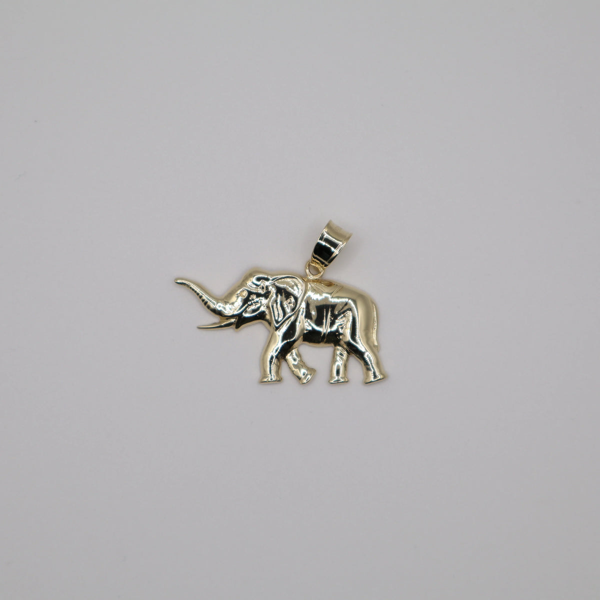 Elephant 14K Solid Yellow Gold Charm (1.6 Inch x 29mm, 4.7g) | Joyeria Serrano