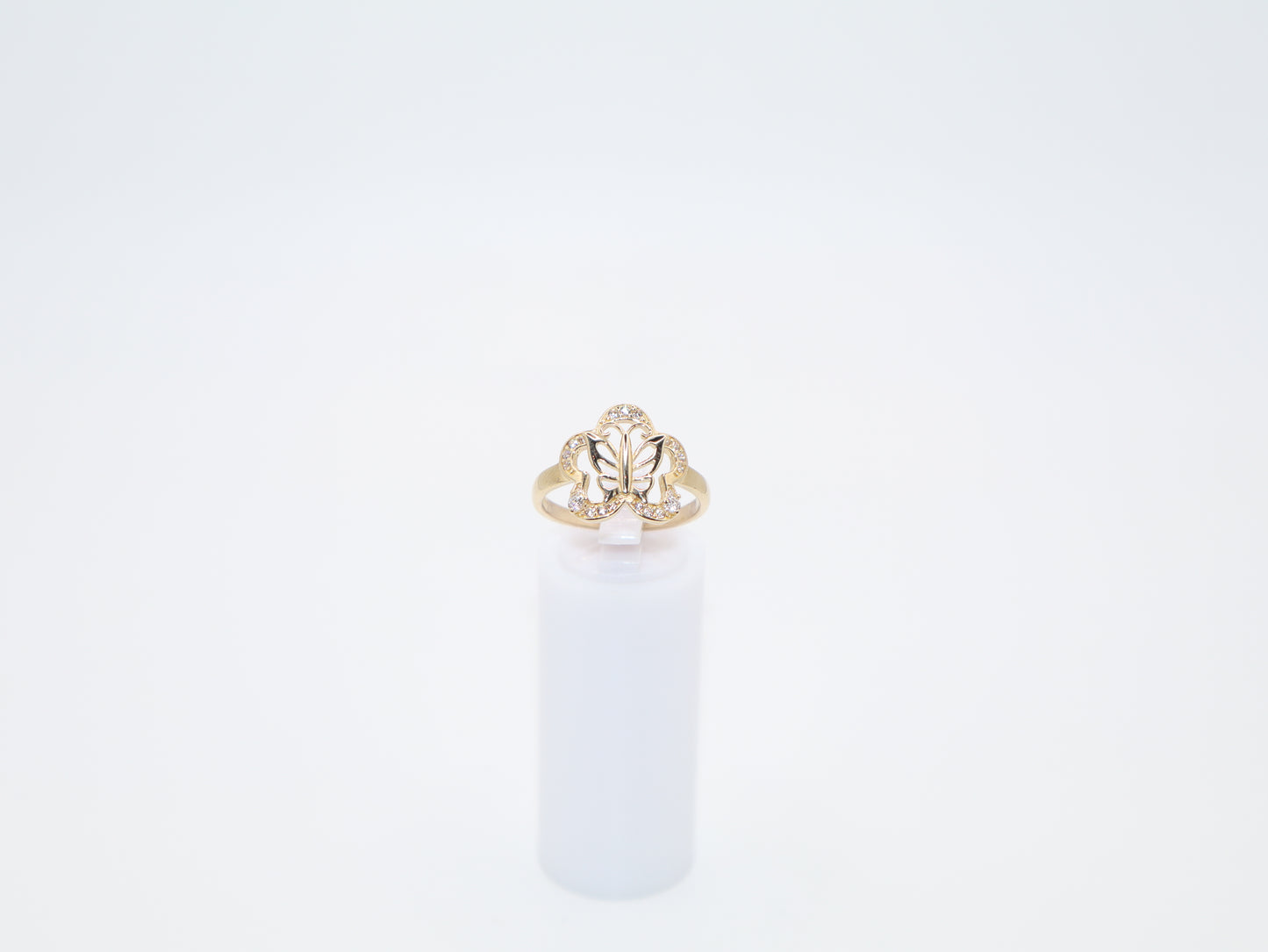 2.8g Size 7.75, 2.03mm Butterfly Ring