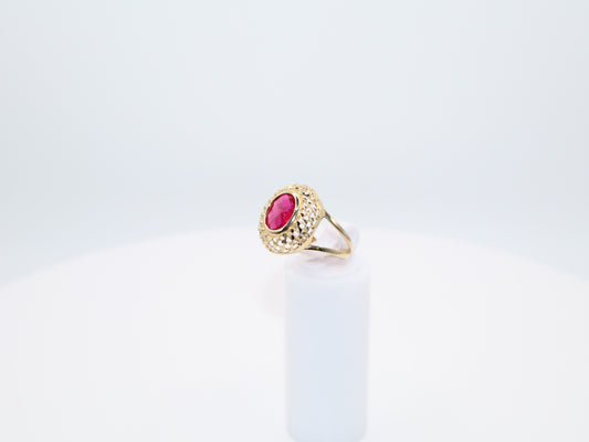 3.1g Size 7, 2.1mm Magenta Stone Ring