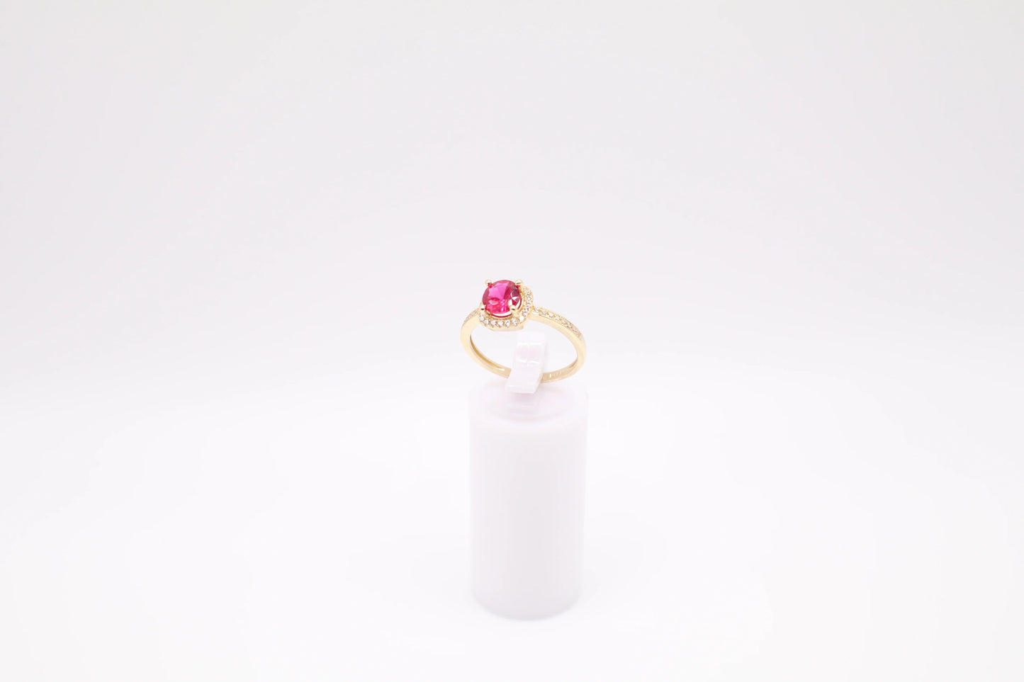 Size 7.5, 1.7mm Red Stone Ring