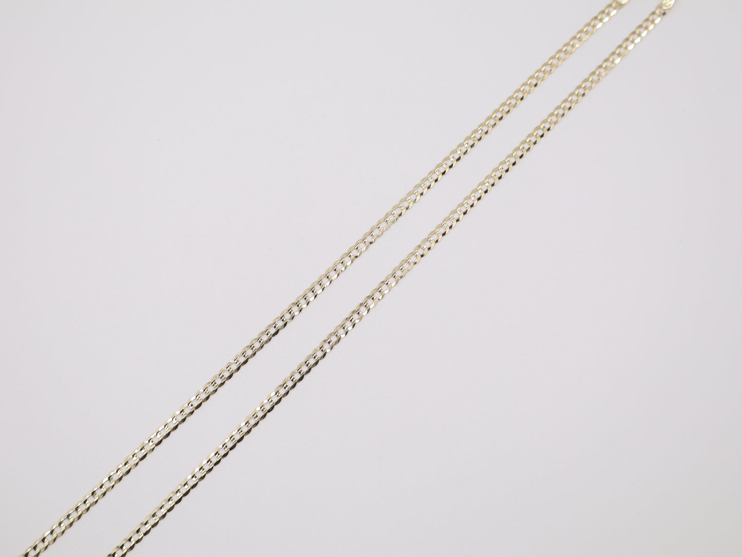 6.8g 24in, 3.19mm Curb-Cuban Chain