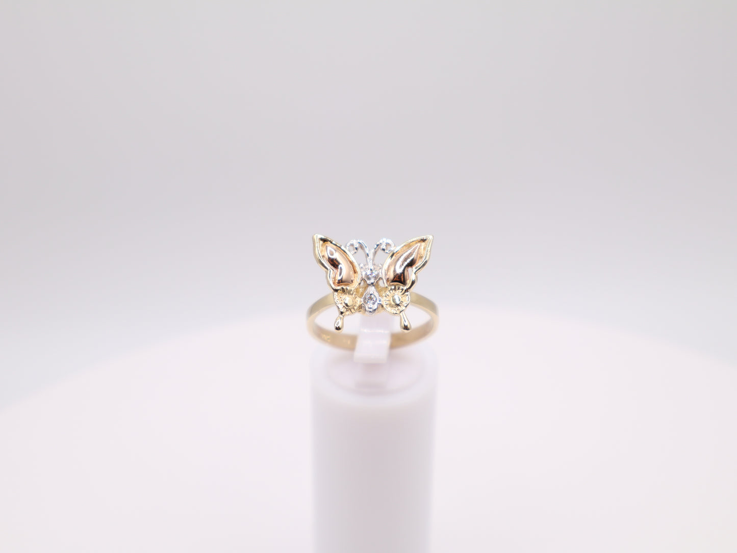 3.7g Size 7.5, 2.62mm Tri-Color Butterfly Ring