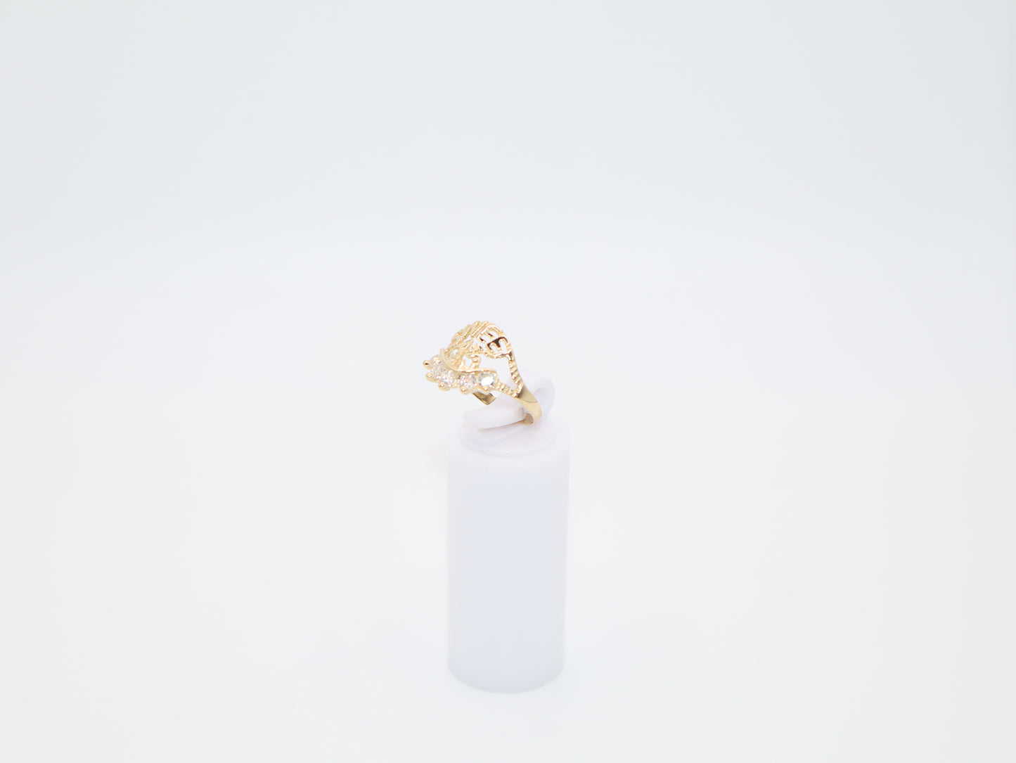 2.1g Size 6.5, 2mm Quinceañera Ring