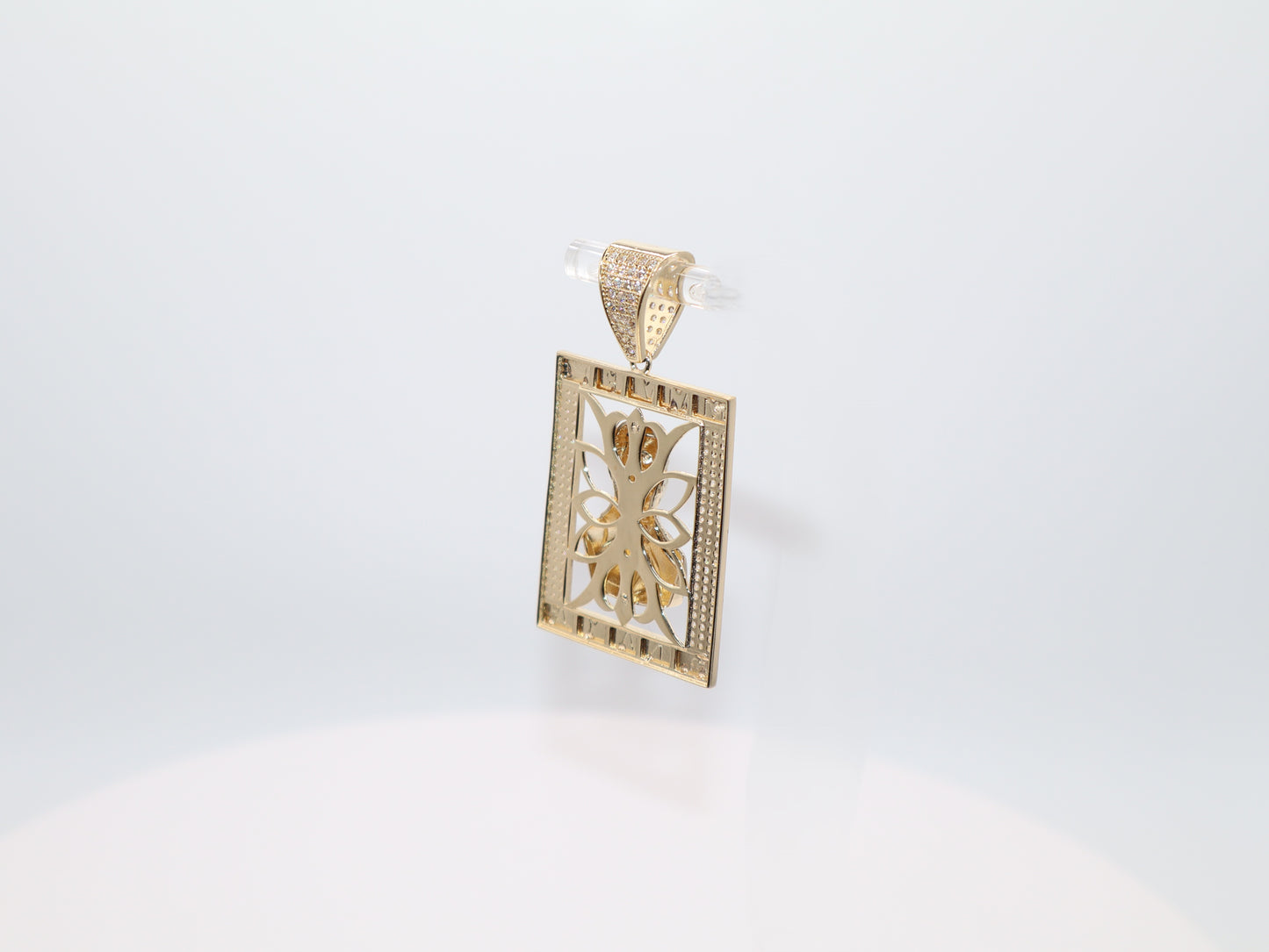11.8g 1.875in, 3.6mm Malverde Charm
