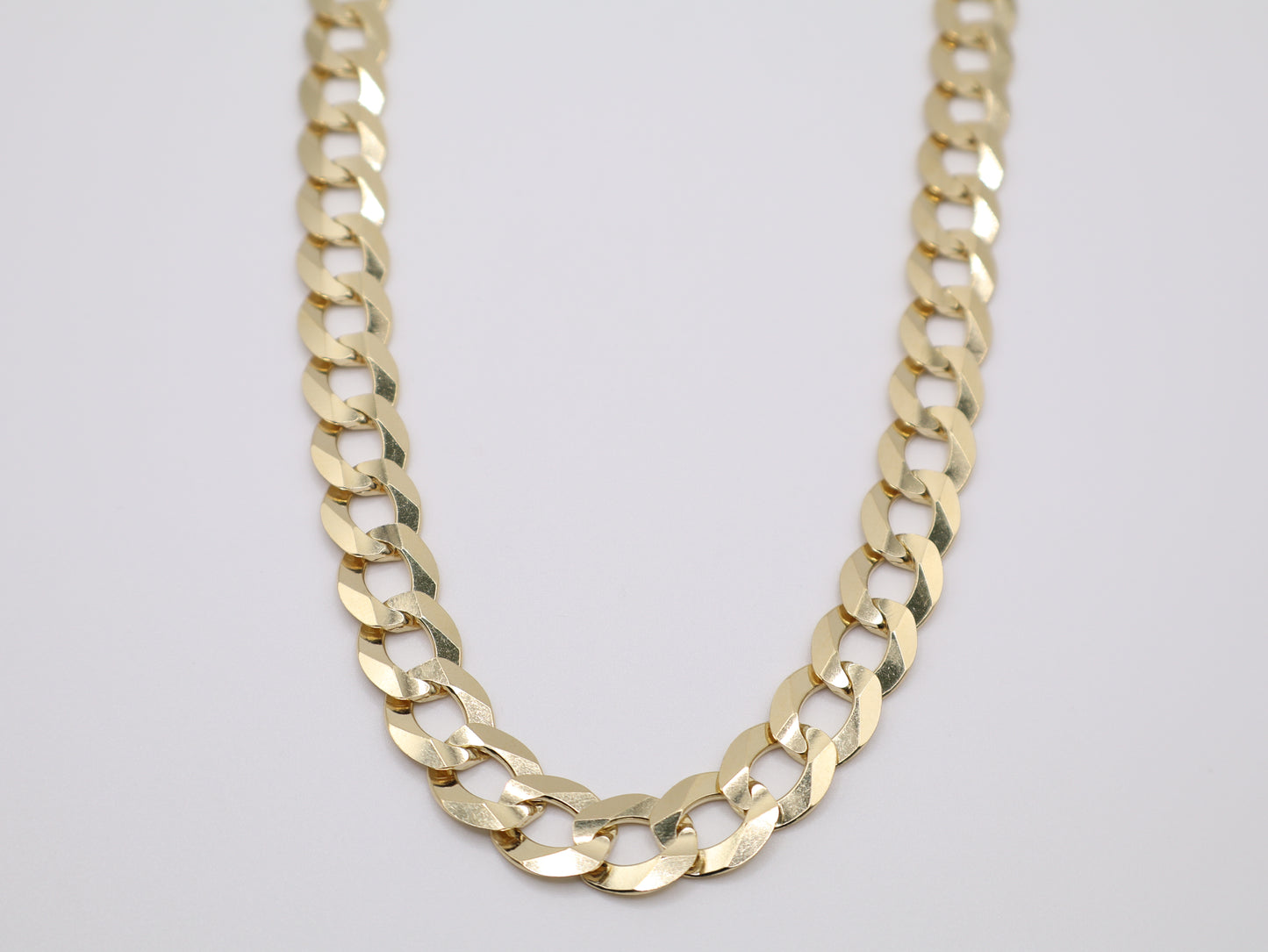 70.1g, 24in, 11.06mm Curb-Cuban Chain