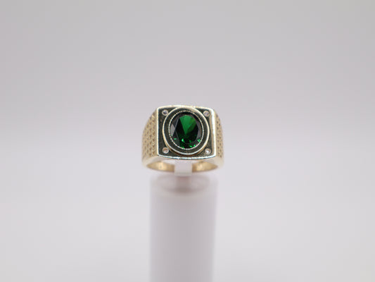 Size 9, 2.6mm, Bright Green Ring