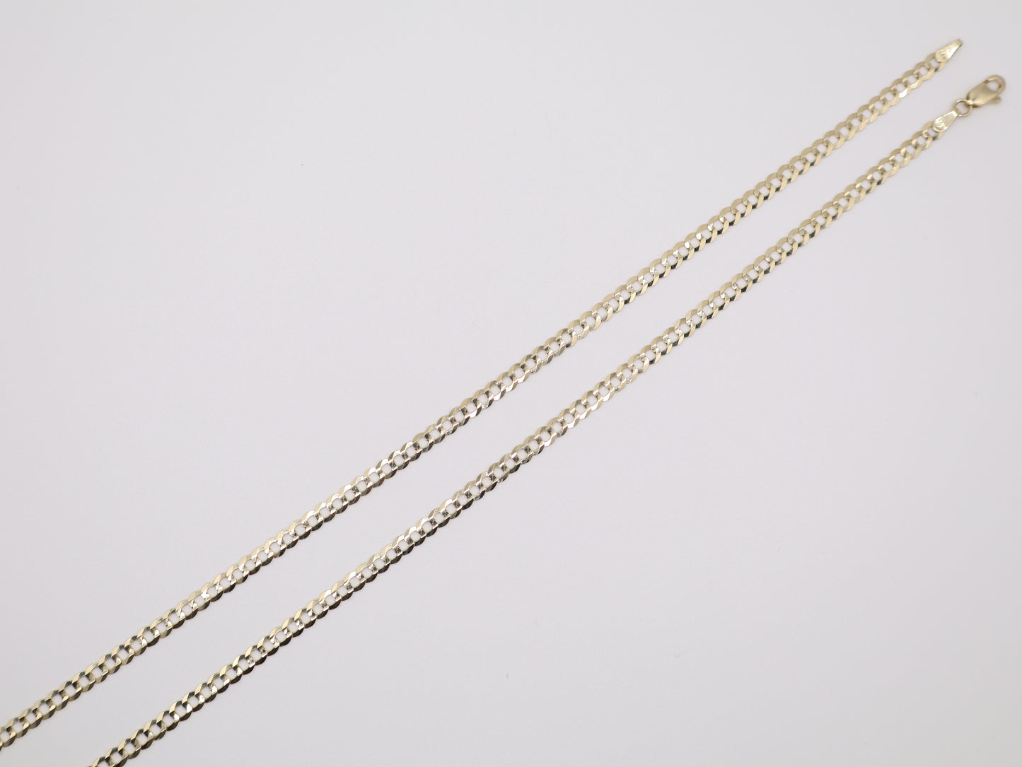 8.4g 22in, 3.74mm Curb-Cuban Chain