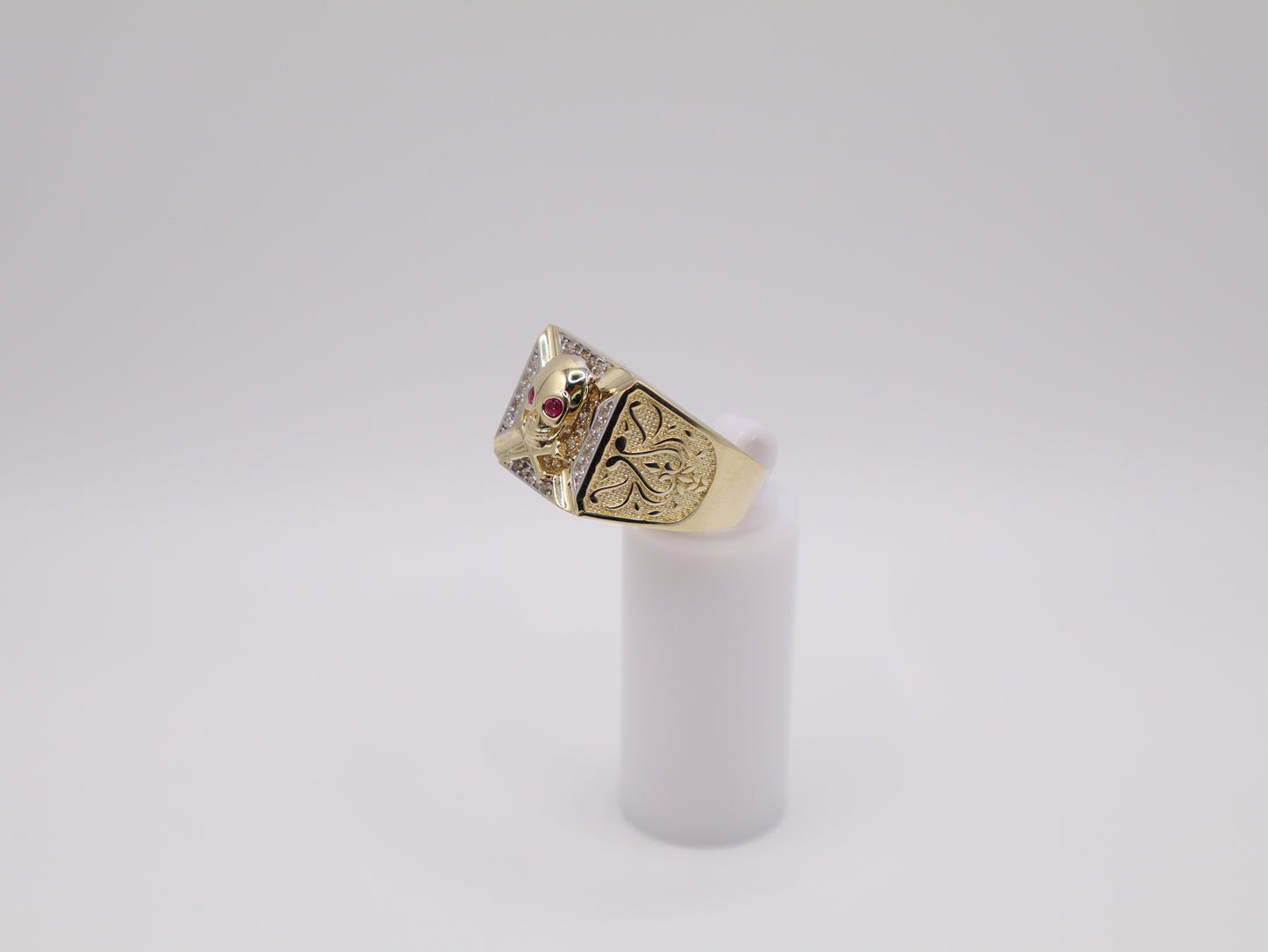 10g Size 11.5, 5.22mm Skull Ring