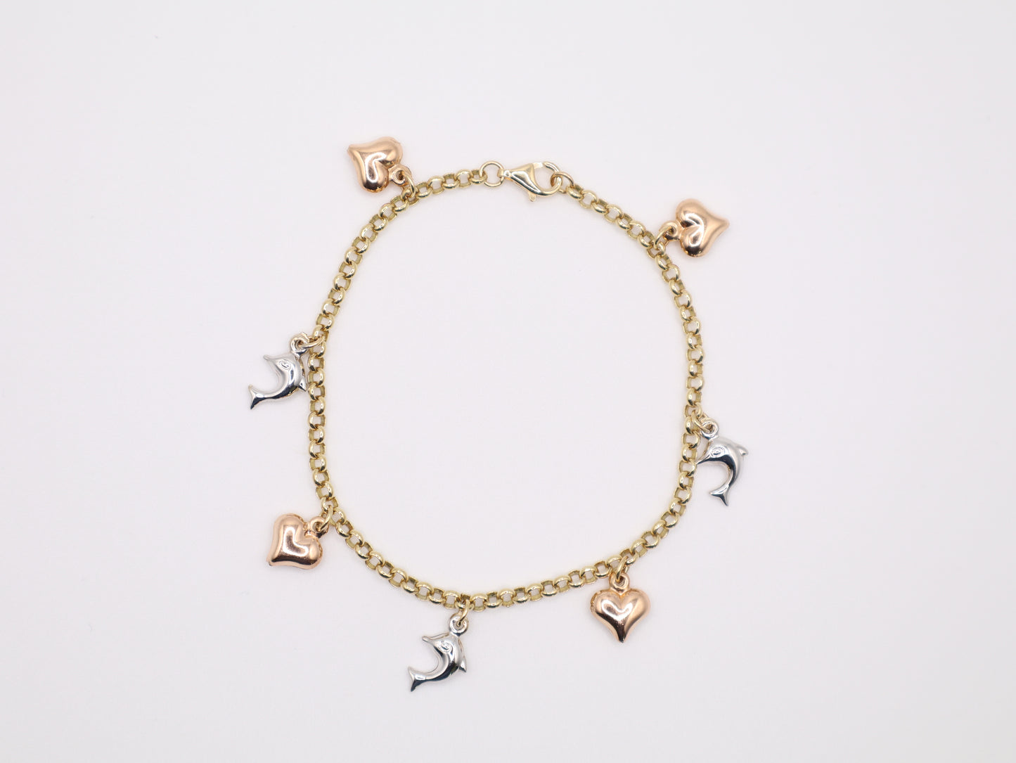 7" 8.4mm Heart Dolphin Bracelet