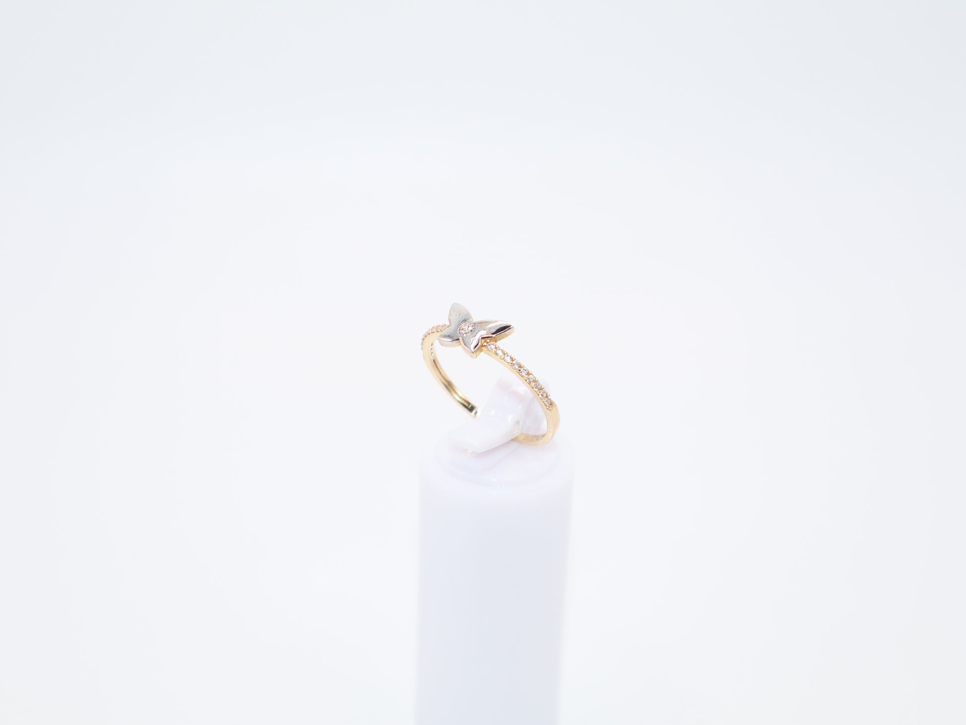 1.3g Size 8, 1.28mm Butterfly Ring