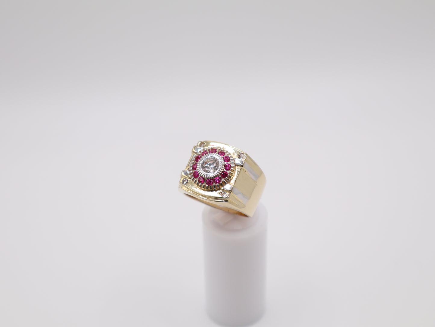 Size 10, 8mm Red Stone Ring
