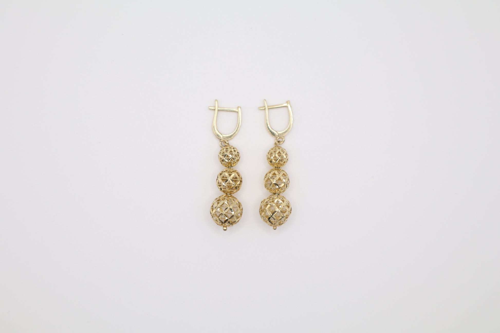 1.75" Dangle Earring