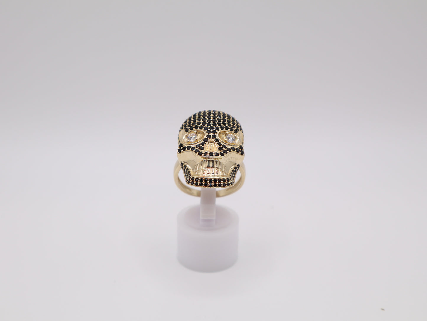 8.9g, 10.25, Ring Size 2.98mm Black Stone Skull Ring