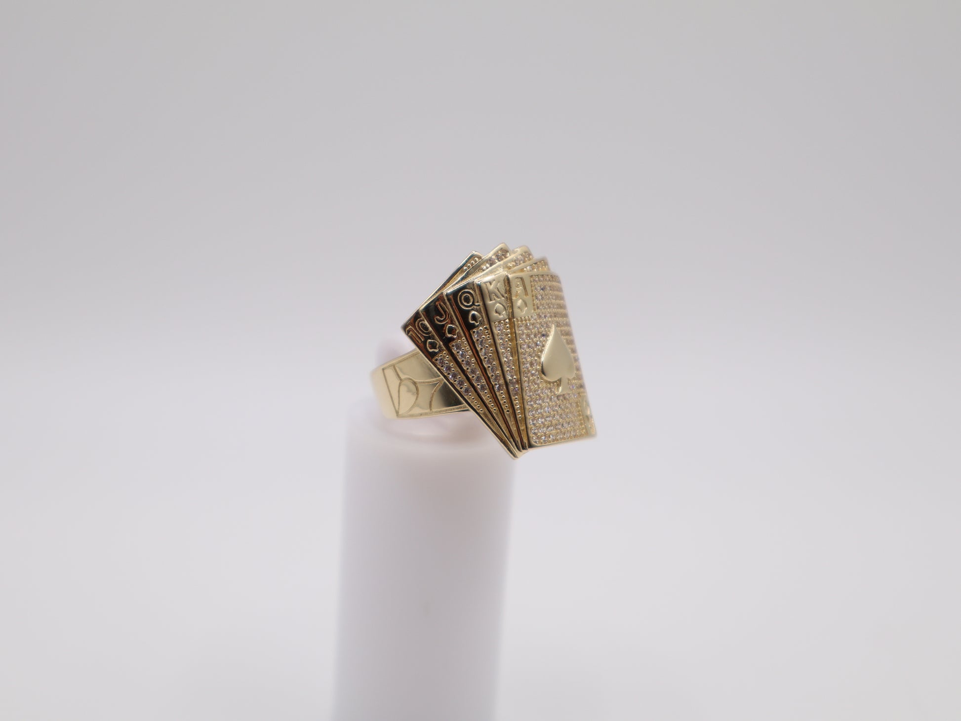 Size 10.5 4.7mm Deck of Cards Ring