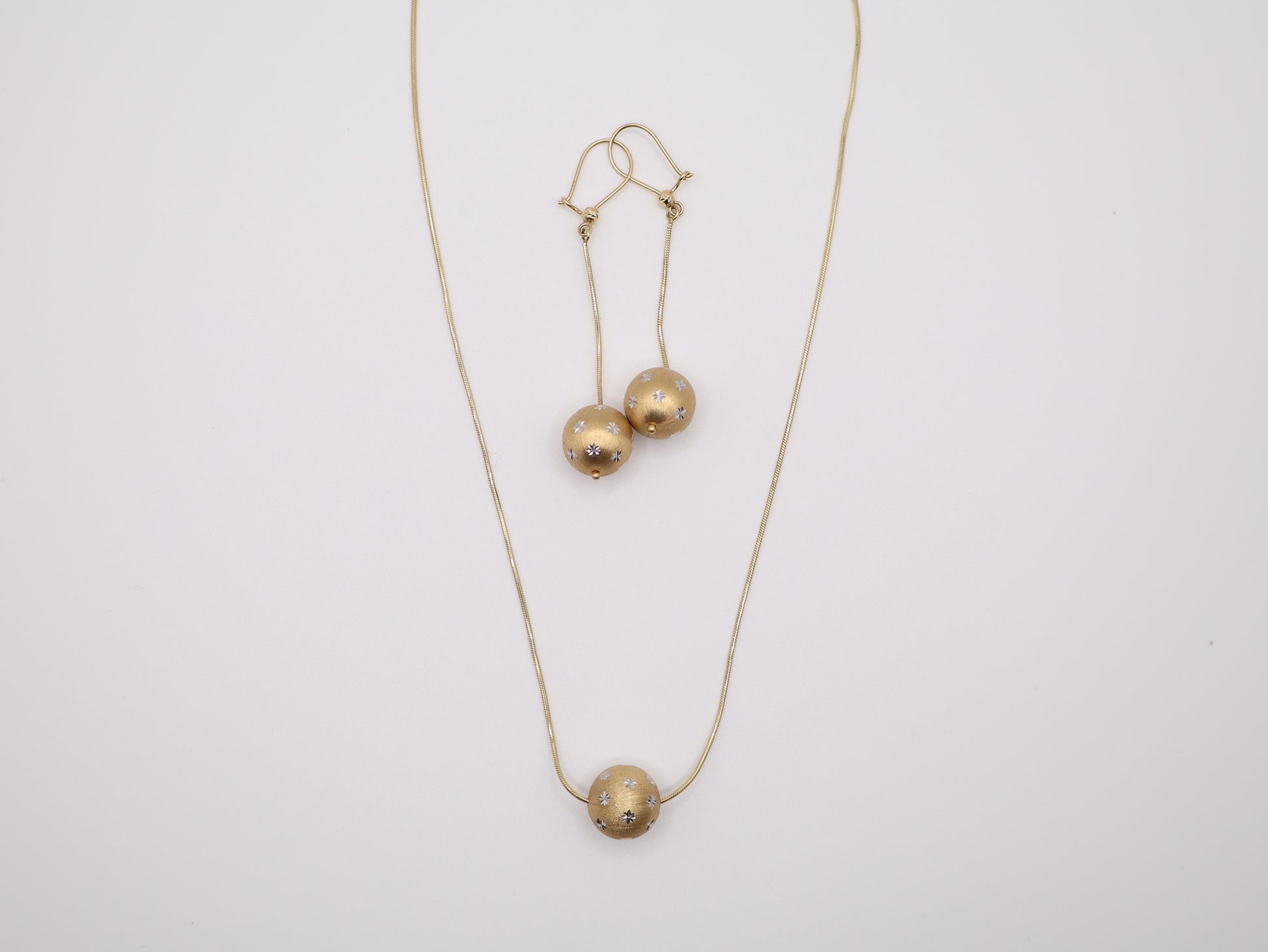 16in, 0.9mm Necklace Set With Earrings