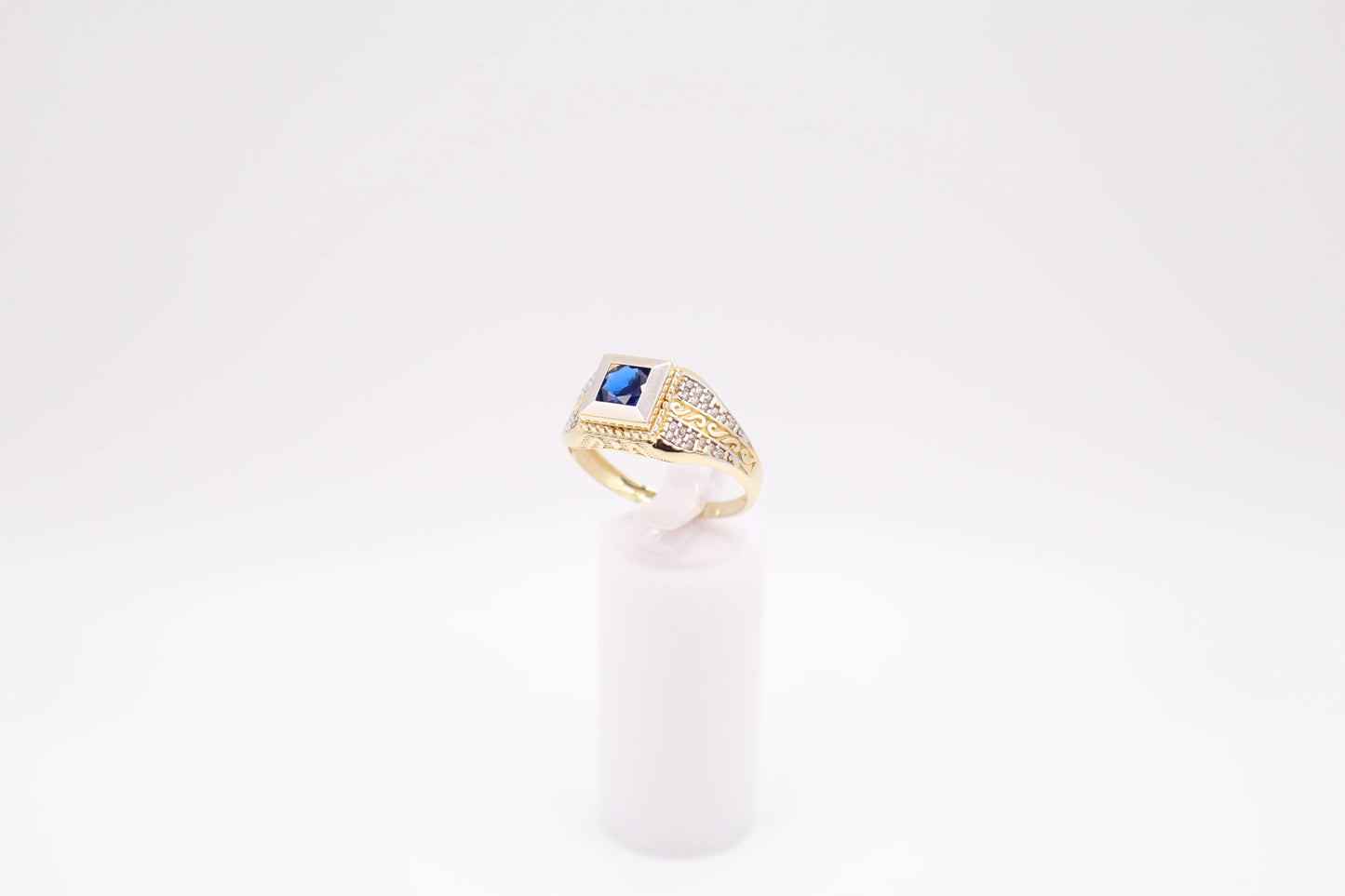 Size 11, 2.9mm Blue Stone Ring
