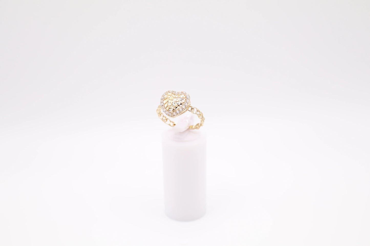 Size 7.5, 2.7mm Nugget Heart Ring