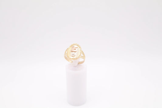 Size 8, 2.7mm Quinceanera Flower Ring