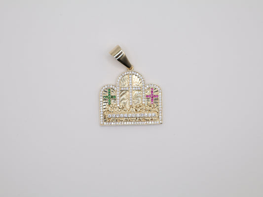 14.7g 1.87in, 36mm Last Supper Triple Cross Pendant