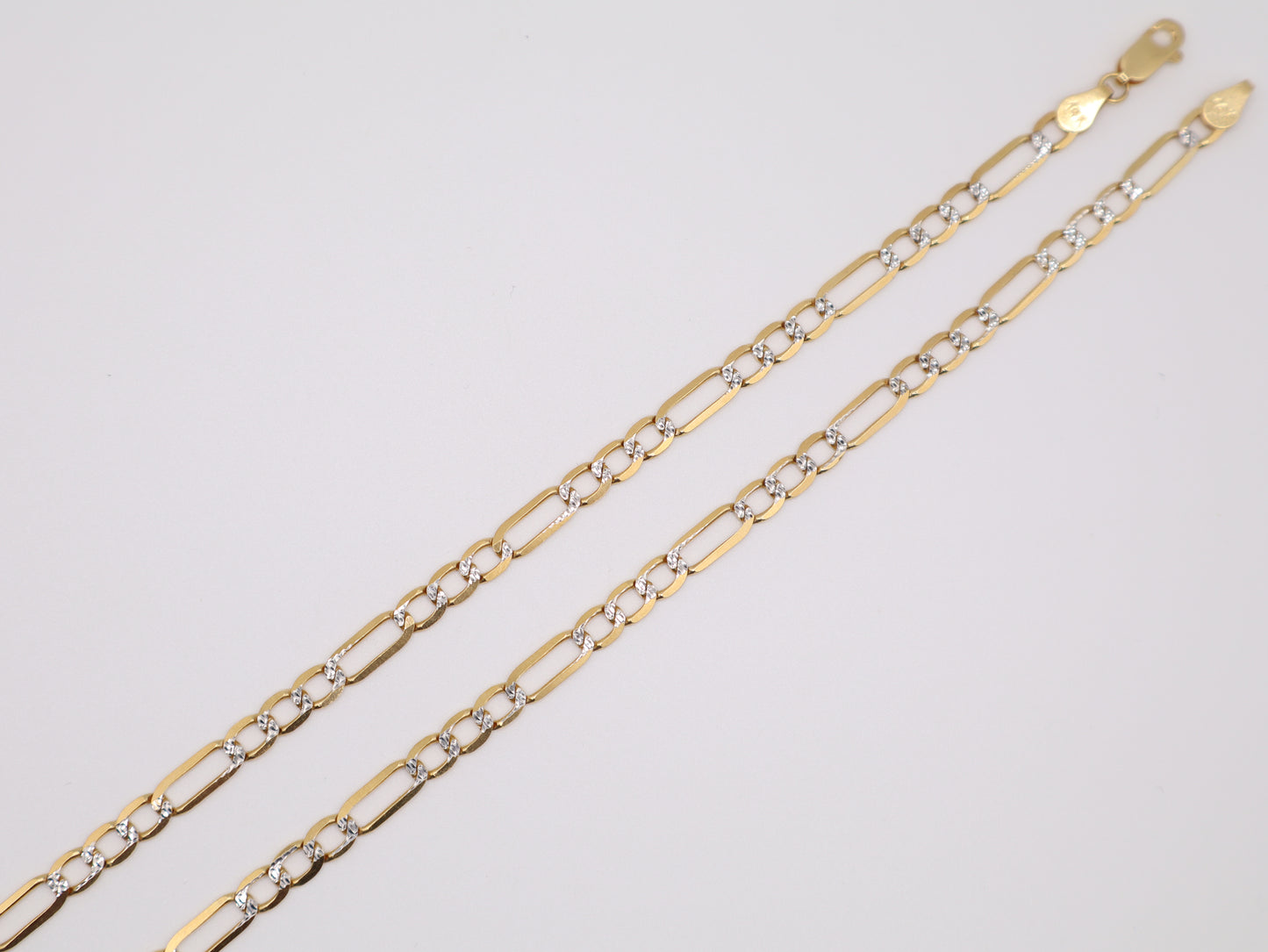 15.6g 22in, 4.77mm Figaro Chain