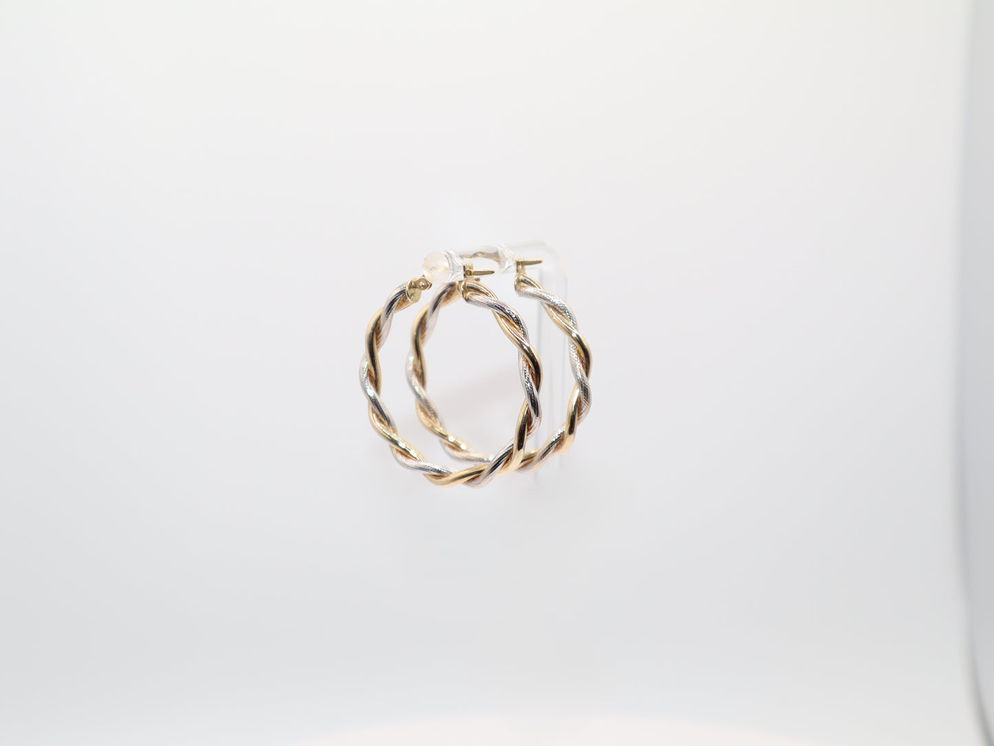3g 1.5in, 3.7mm Hoop Earrings