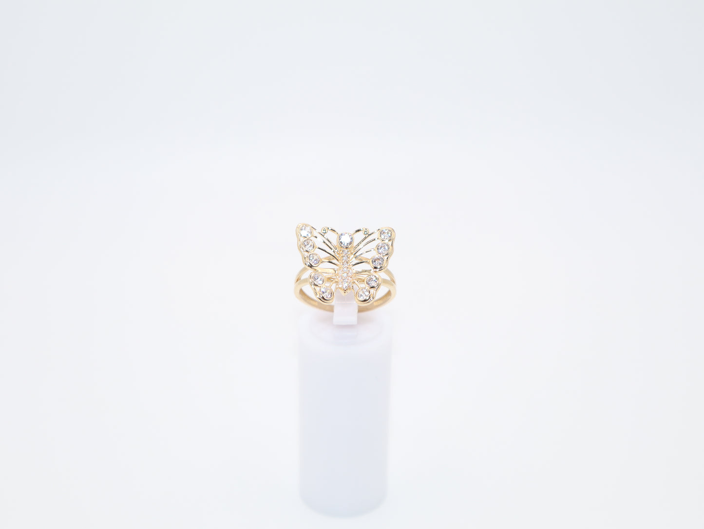 2.8g Size 8, 1.81mm White Stone Butterfly Ring