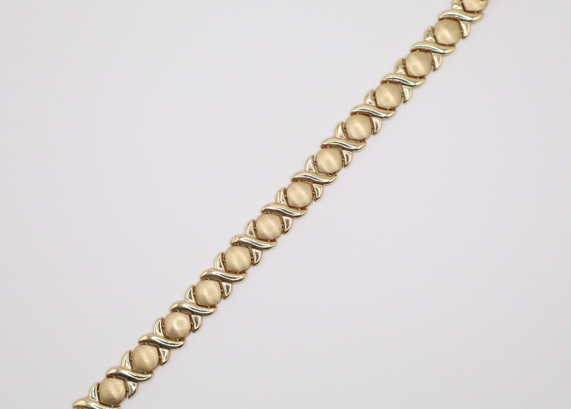 7" 9.51mm Unqiue Bracelet