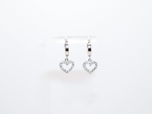 0.875in, White Gold Dangle Heart Earrings