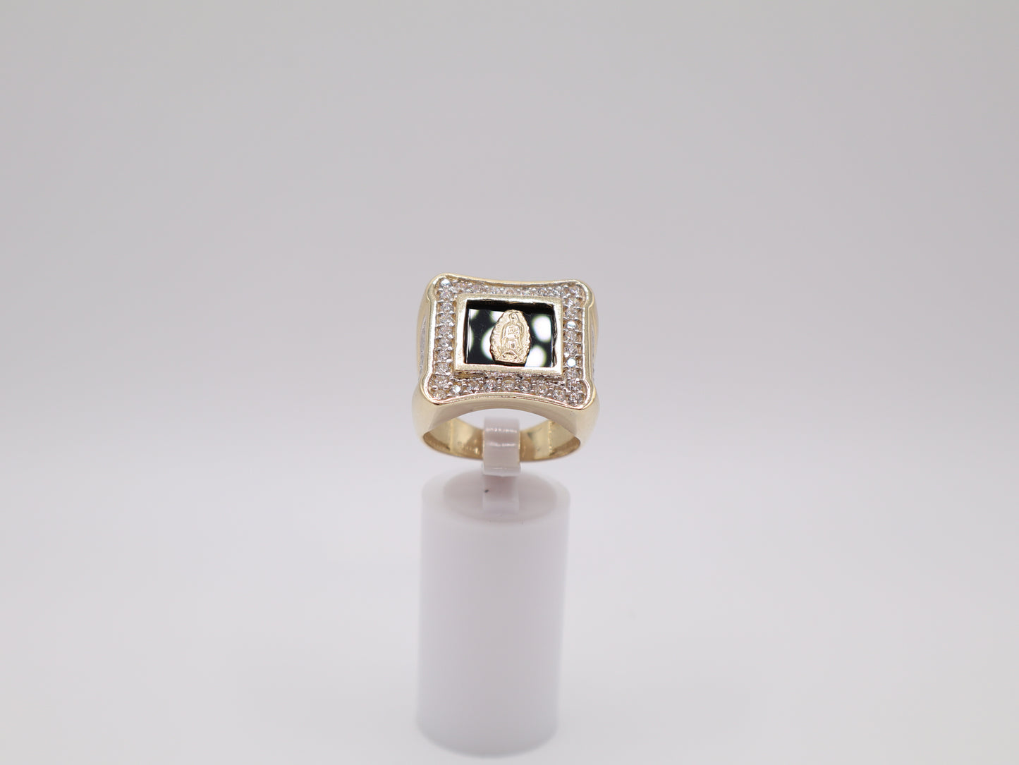 13.8g, 10 Ring Size, 6.95mm Black Stone Virgin Mary Ring