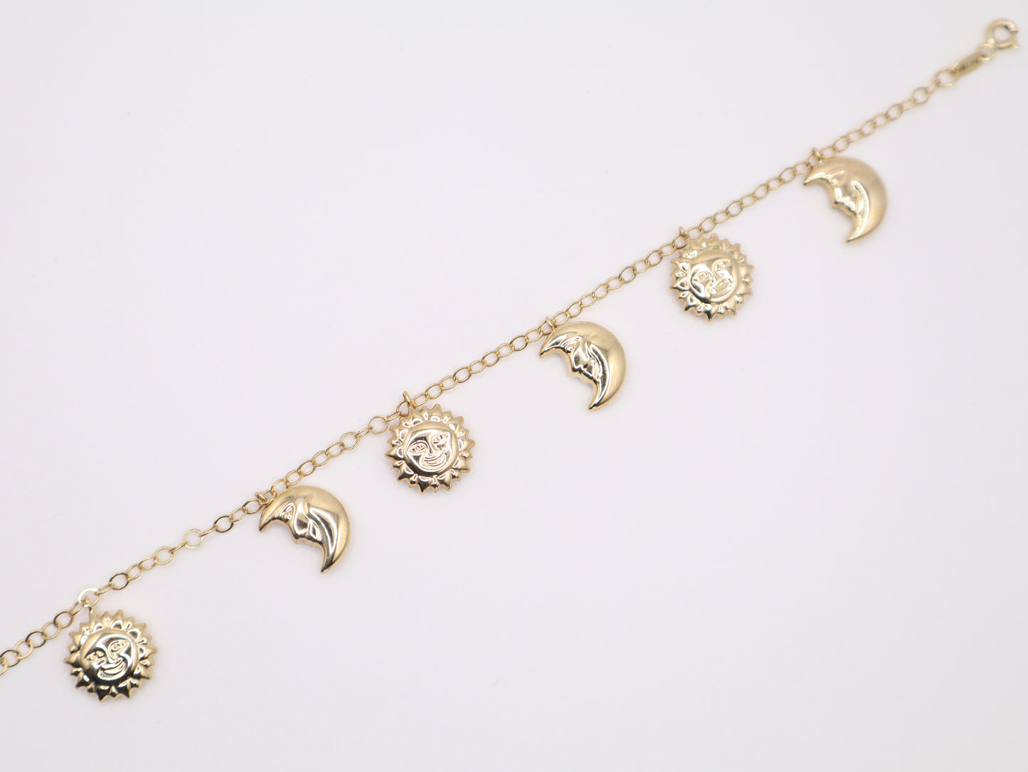 7" 1mm Sun & Moon Bracelet