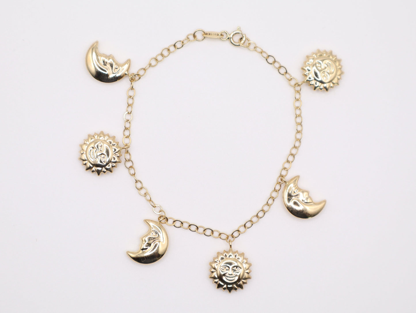 7" 1mm Sun & Moon Bracelet