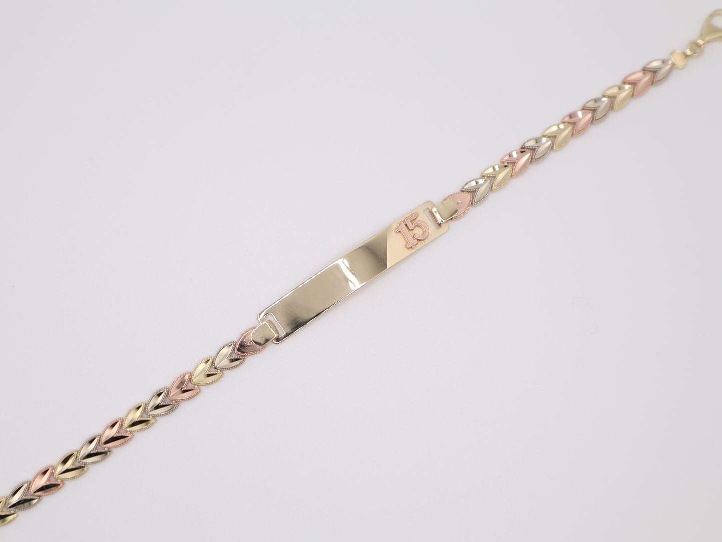 8.75" 7.65mm Quinceanera Plate Bracelet