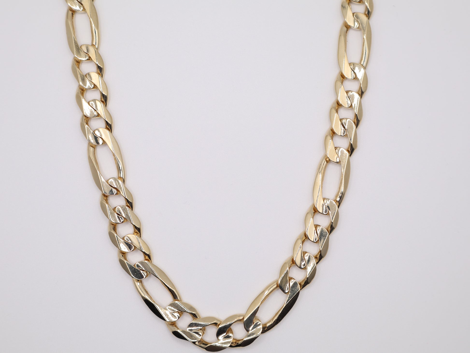 175.2g 26in 13.6mm Figaro Chain