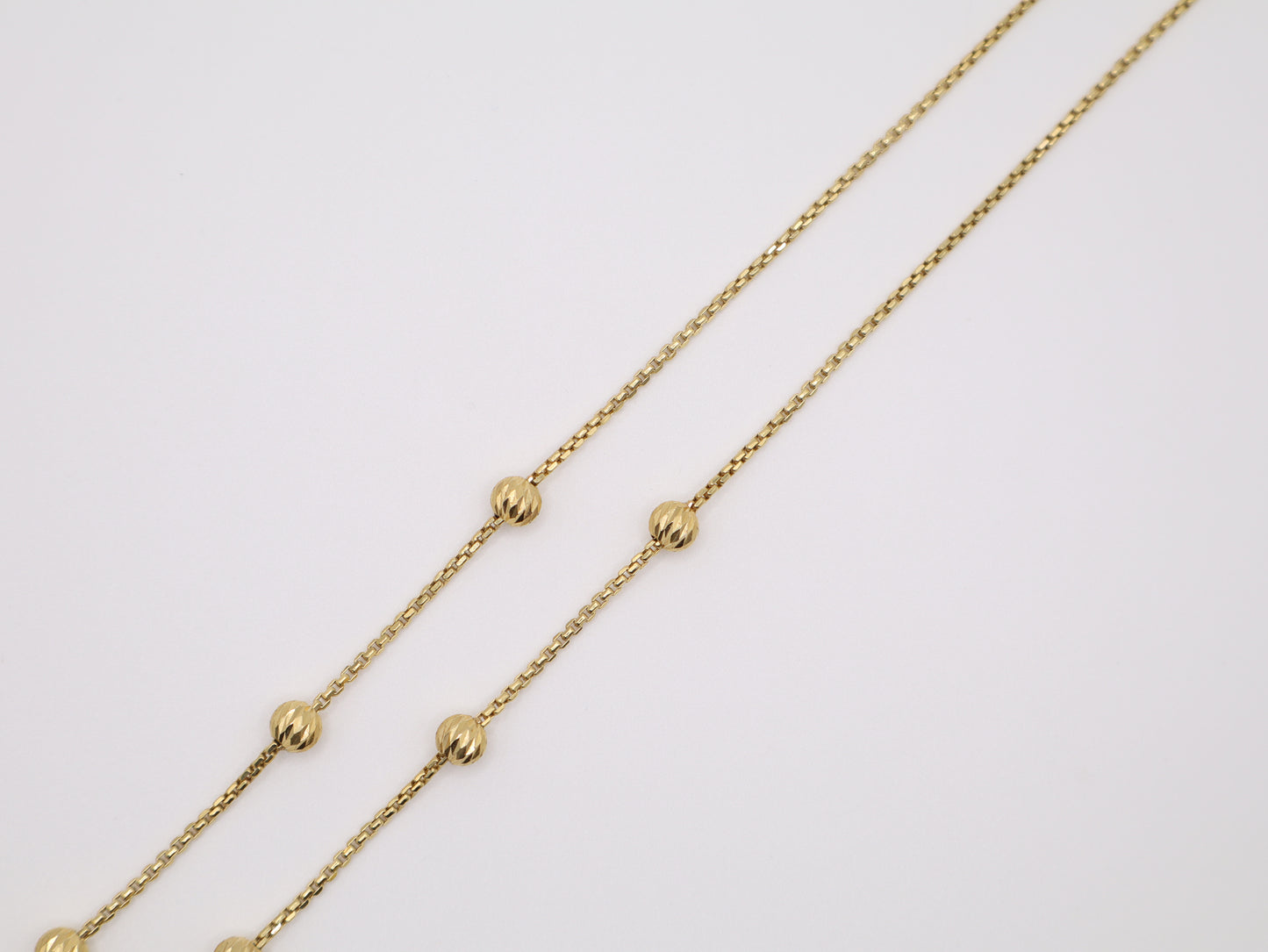 24in, 1.8mm Box Necklace W/ Gold Beads