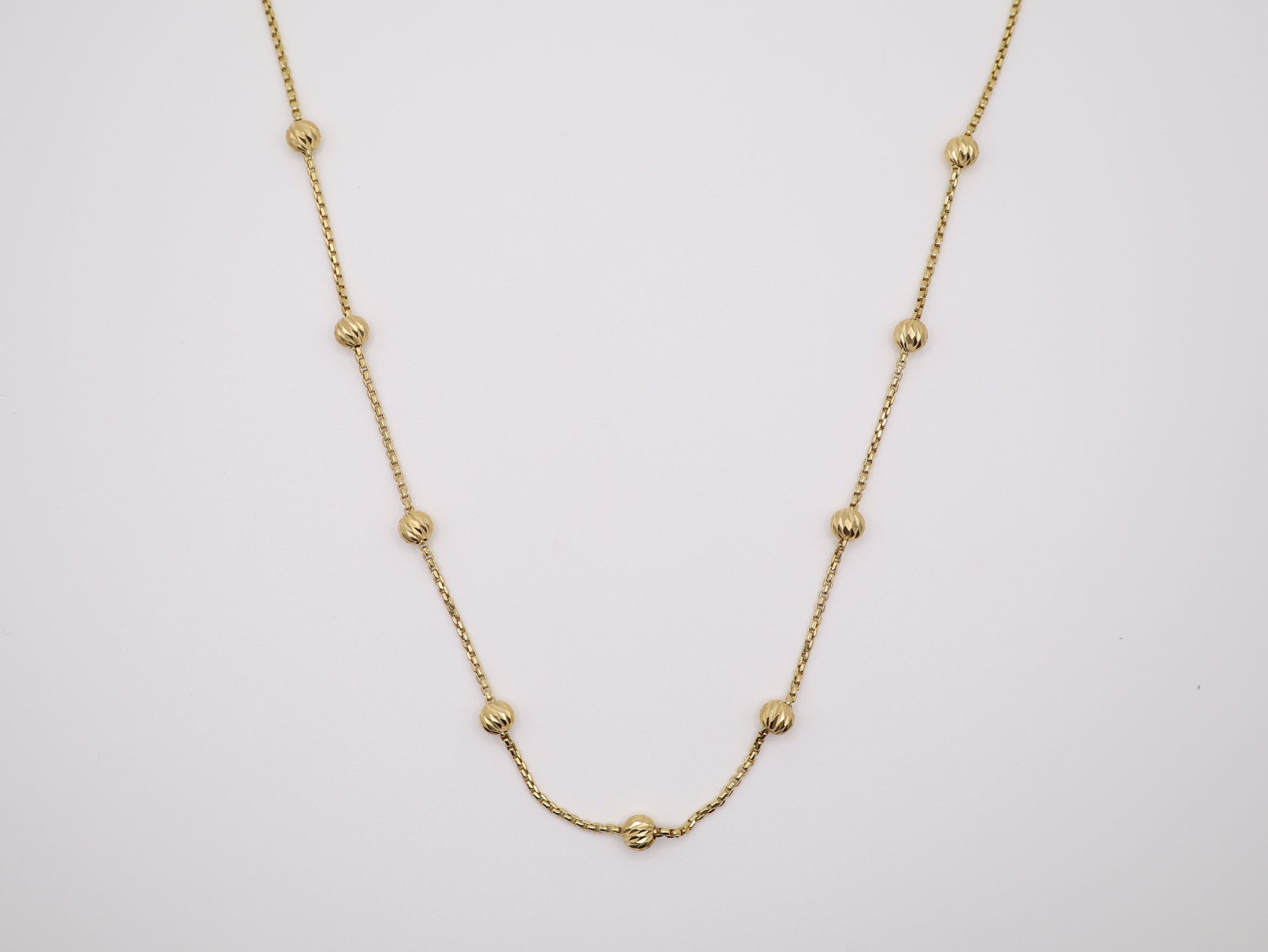 24in, 1.8mm Box Necklace W/ Gold Beads
