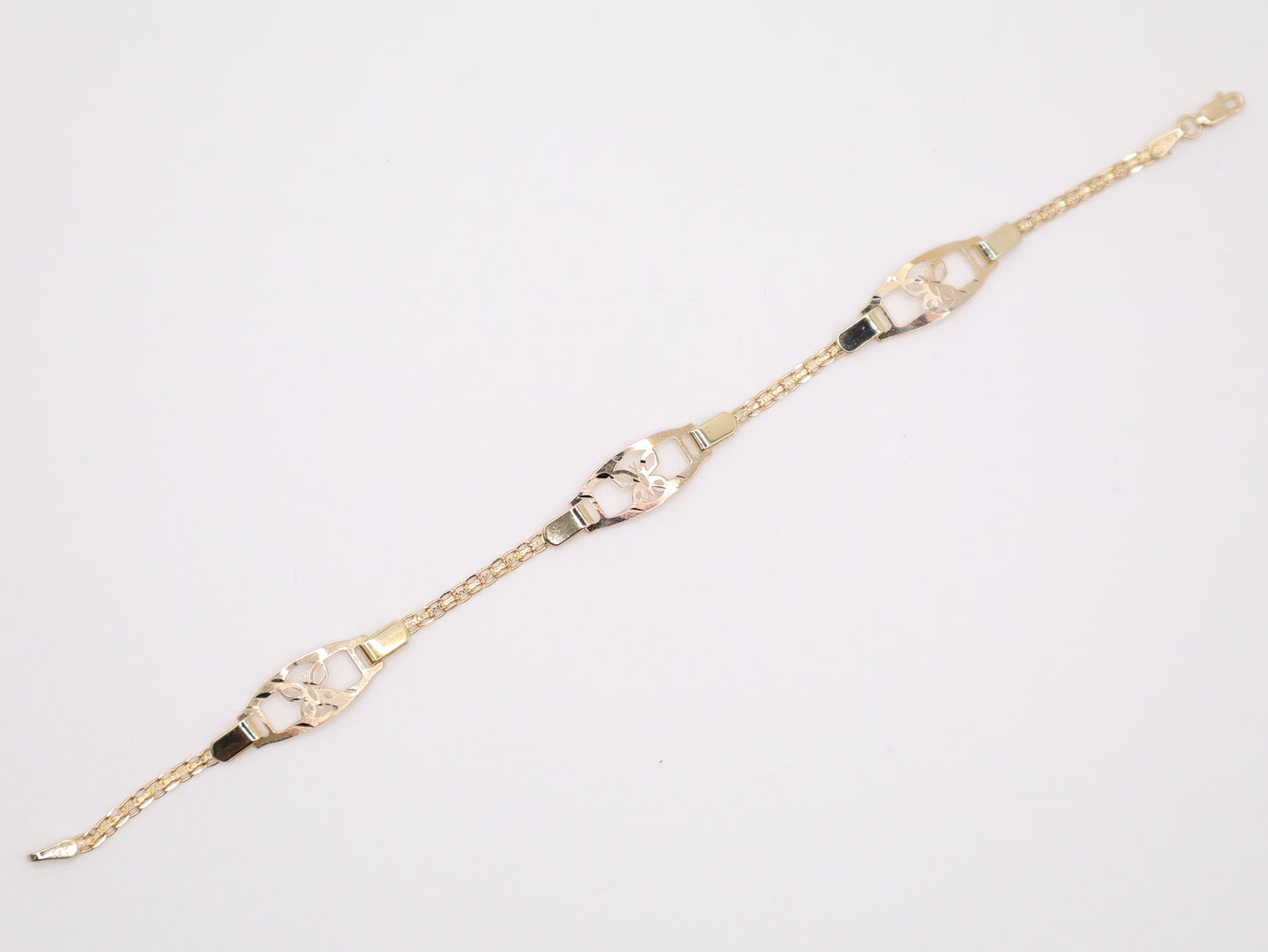 6.75" 7.8mm Butterfly Bracelet