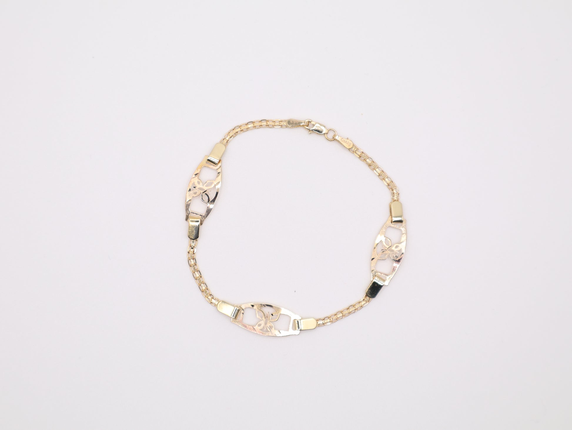 6.75" 7.8mm Butterfly Bracelet