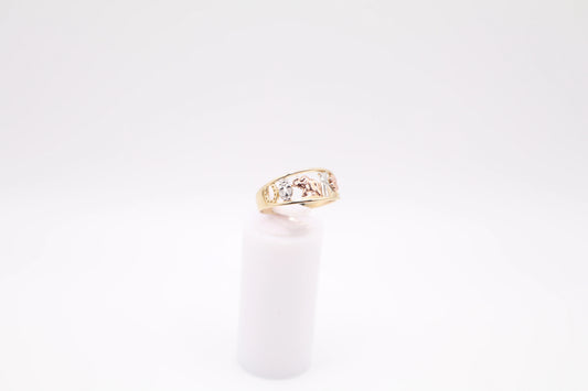 Size 8, 2mm Lucky Charm Ring