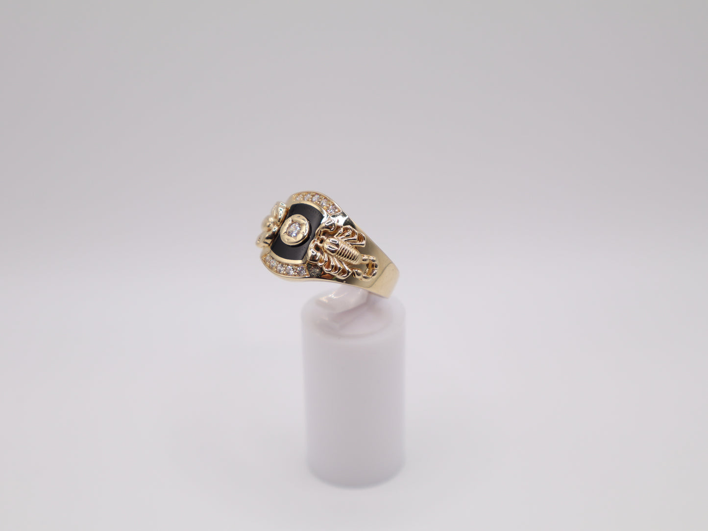 8.9g Size 12, 3.59mm Scorpion Black Stone Ring