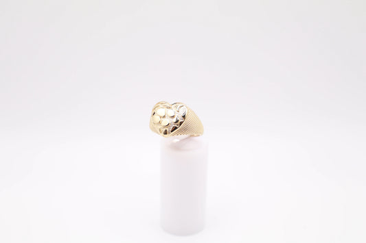 Size 8.5, 2.4mm Heart Nugget Ring
