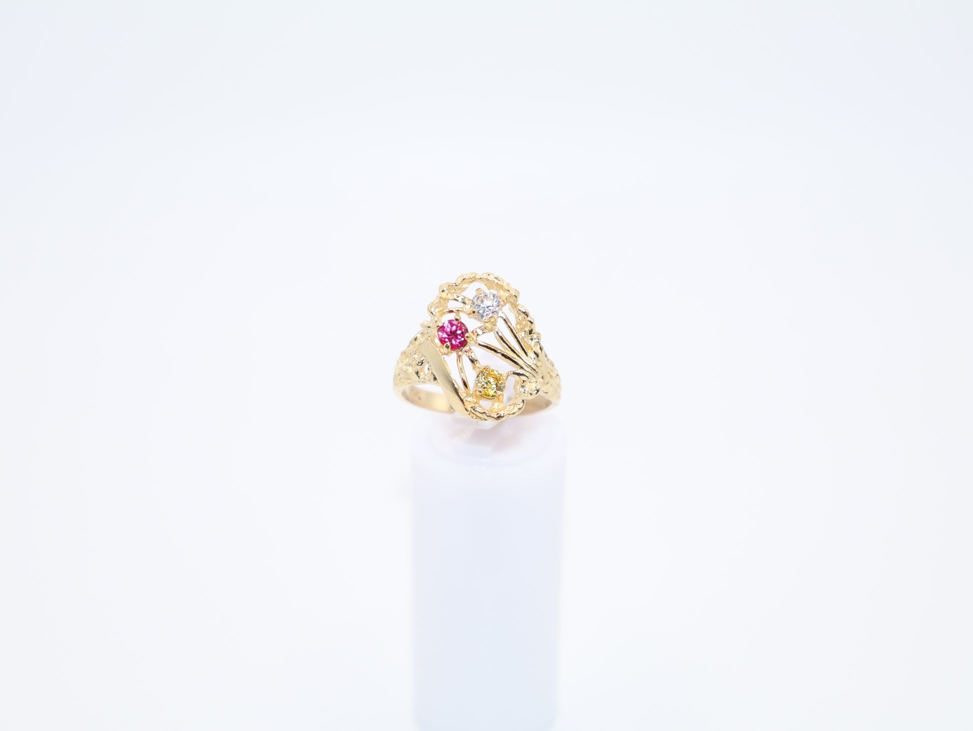 4.5g Size 7.75, 2.48mm Contemporary Flower Ring