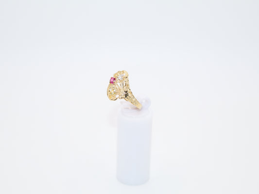 4.5g Size 7.75, 2.48mm Contemporary Flower Ring