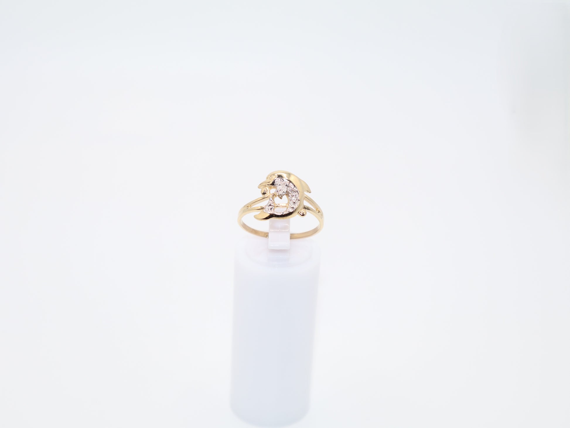 1.8g Size 7.25, 1.47mm Dolphin Ring