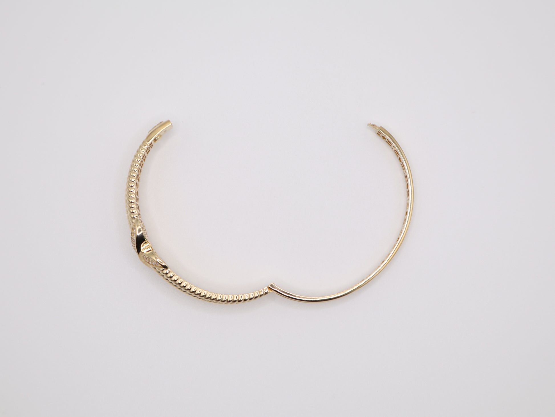 11g, 14.4in, 2.25mm Contemporary Bracelet