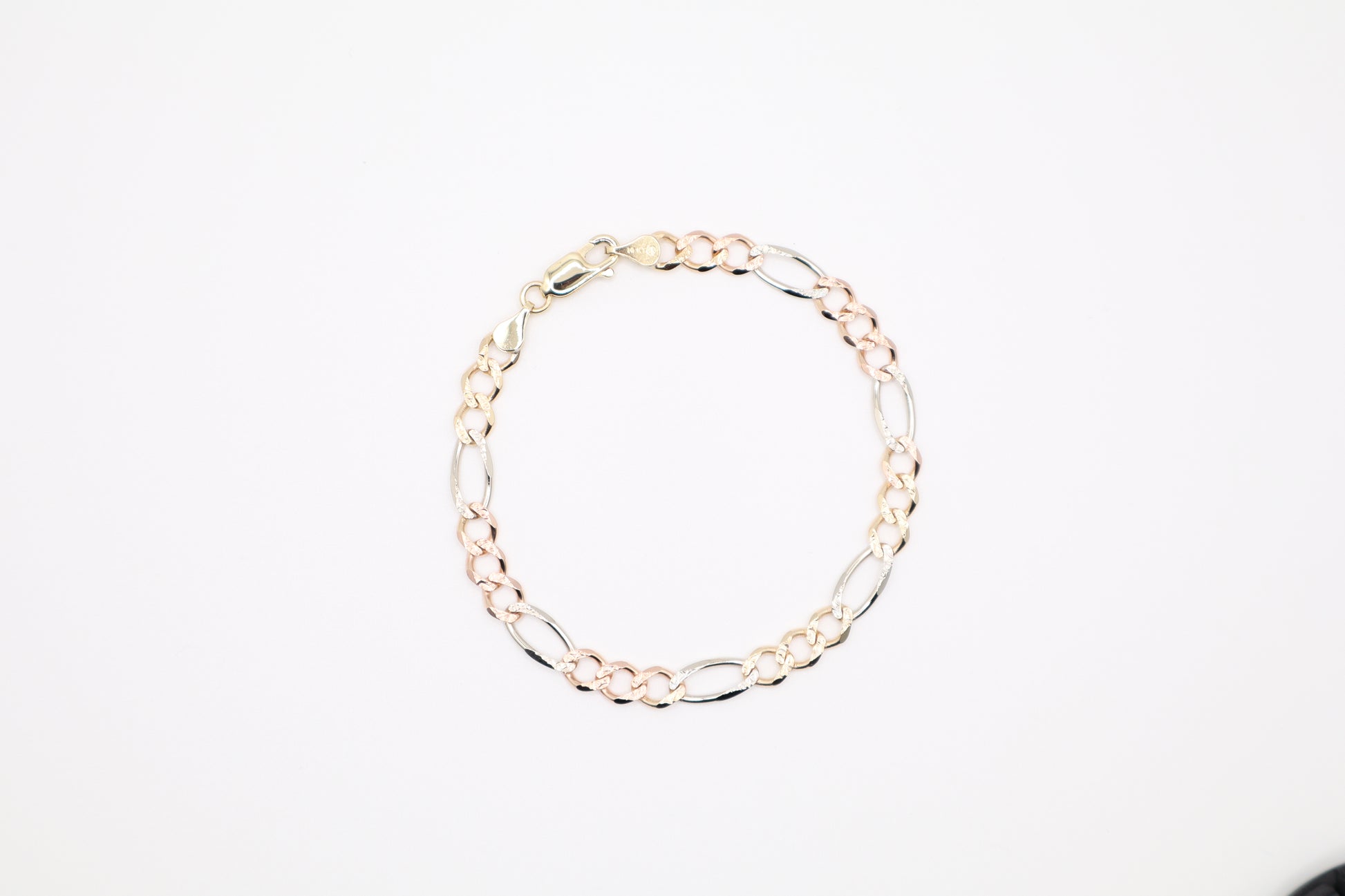 7" 5.3mm Tri-Color Figaro Bracelet