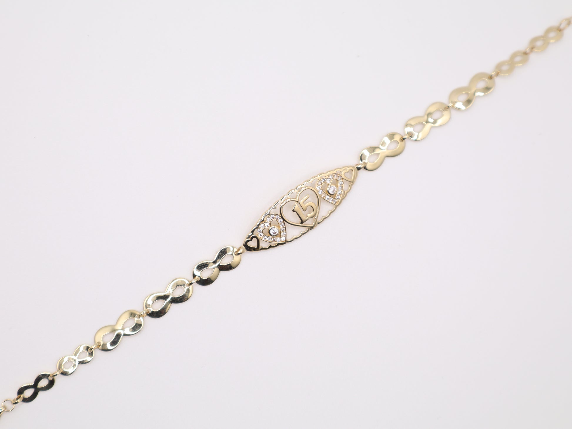 7" 12mm Quinceañera Bracelet