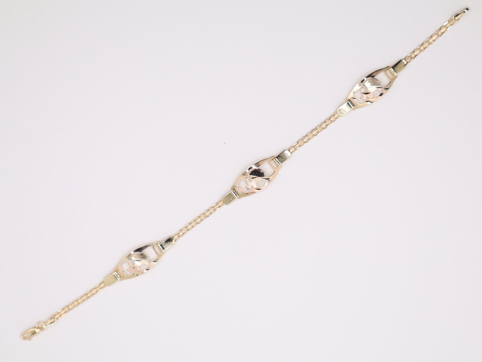 6.75" 7.8mm Elephant Bracelet