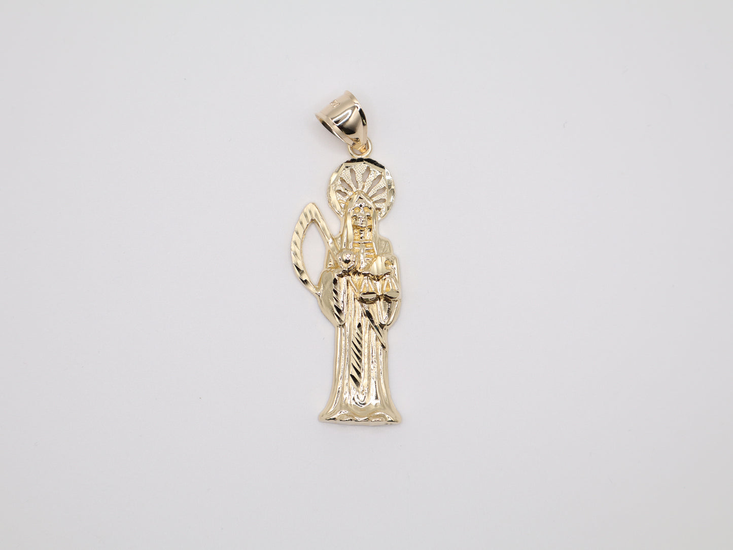 10.5g 2.75in, 23mm Saint Death Pendant