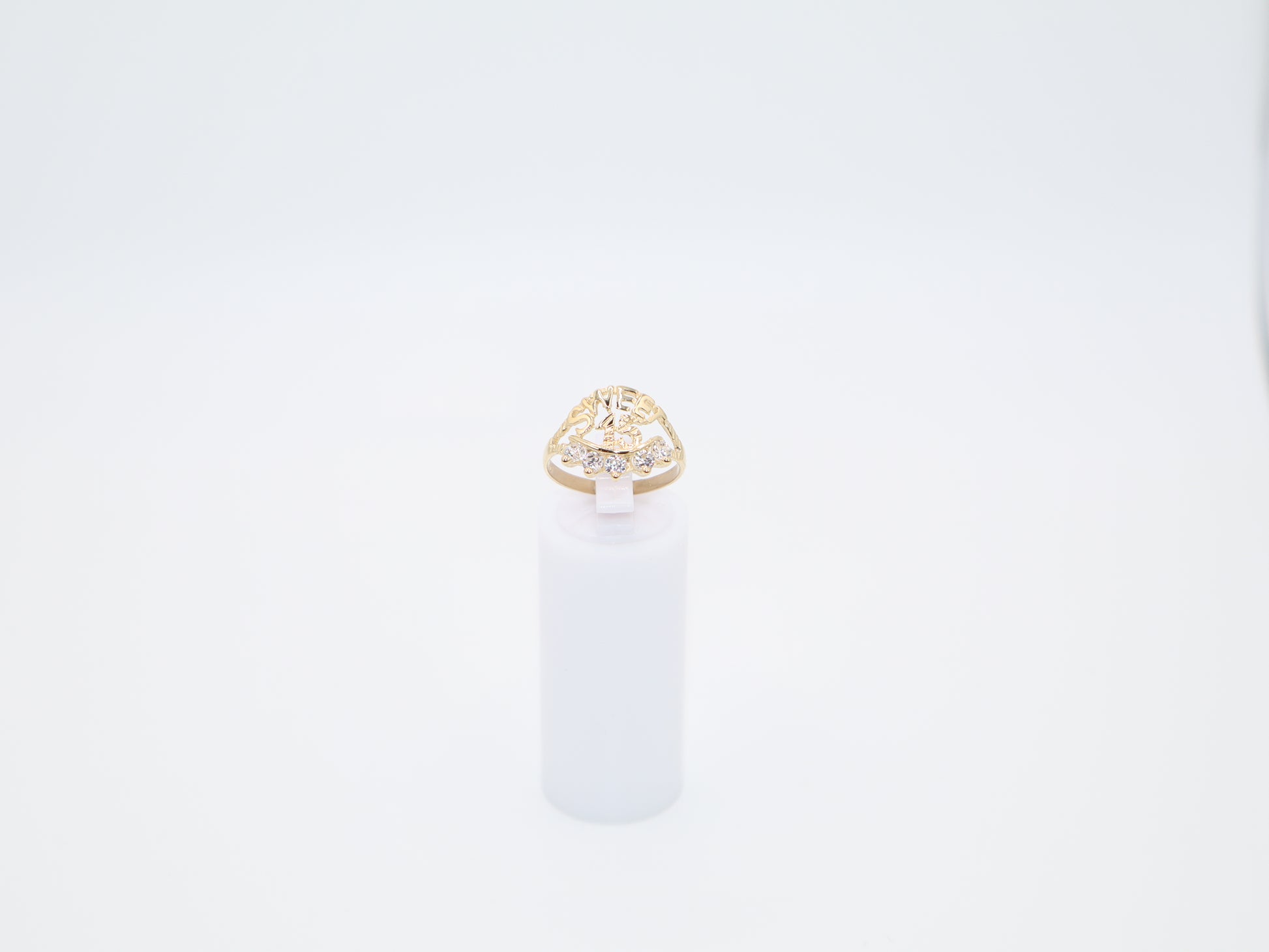 2.1g Size 6.5, 2mm Quinceañera Ring