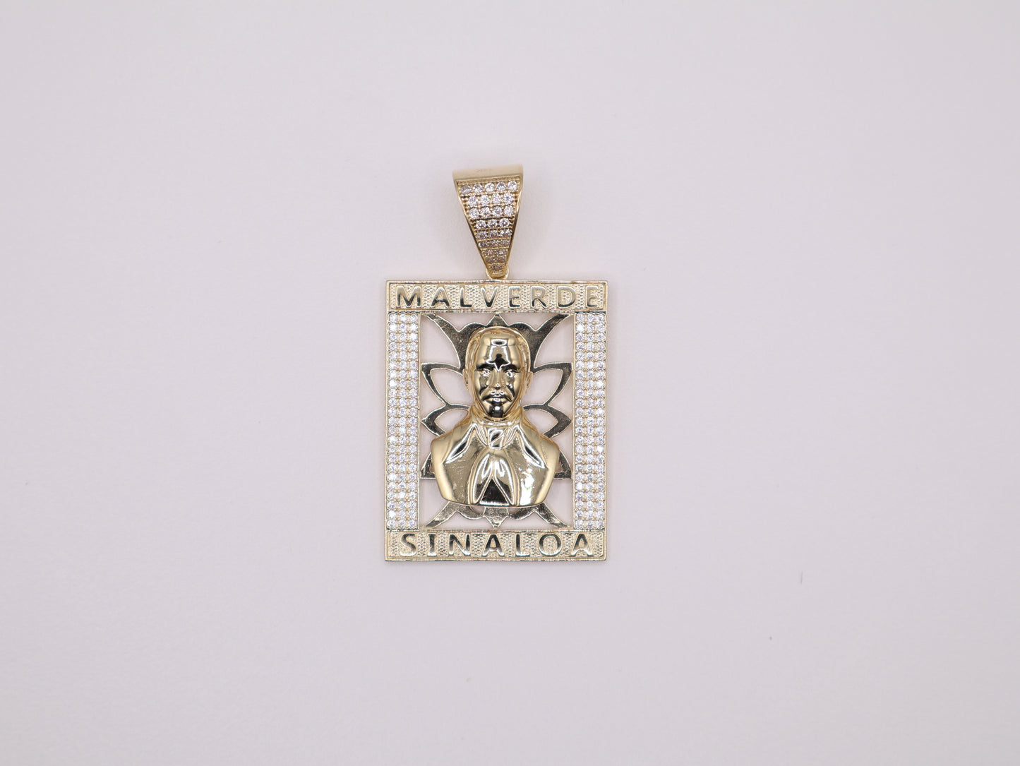 11.8g 1.875in, 3.6mm Malverde Charm